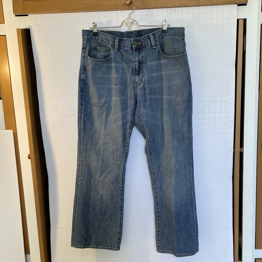 J Crew Straight Leg Men's 100% Cotton Medium wash denim jeans Sz 36/30**
